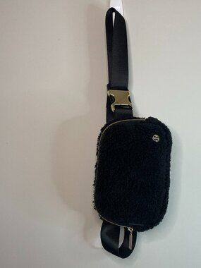 Lululemon Athletica Black Fleece Everywhere Belt Bag with Gold Buckle